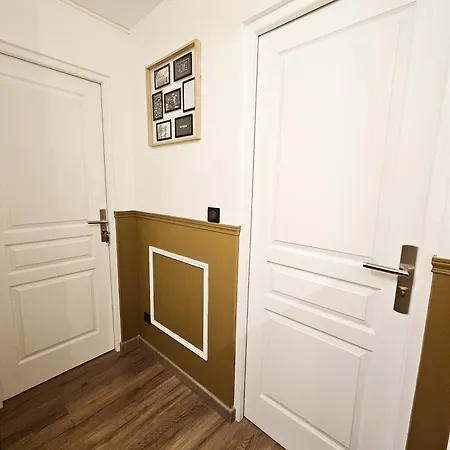 Apartment Remarkable Air-con 2-bed By Paris Le Kremlin-Bicetre